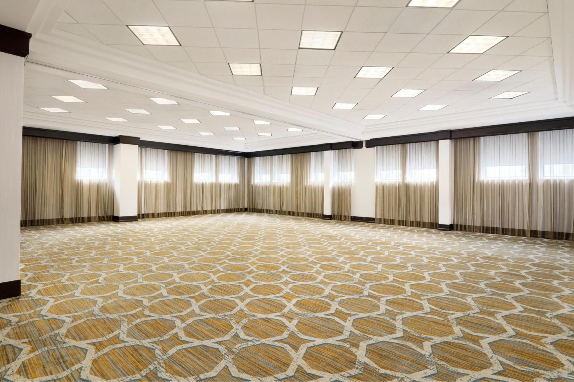 Louisville Marriott Downtown Екстериор снимка