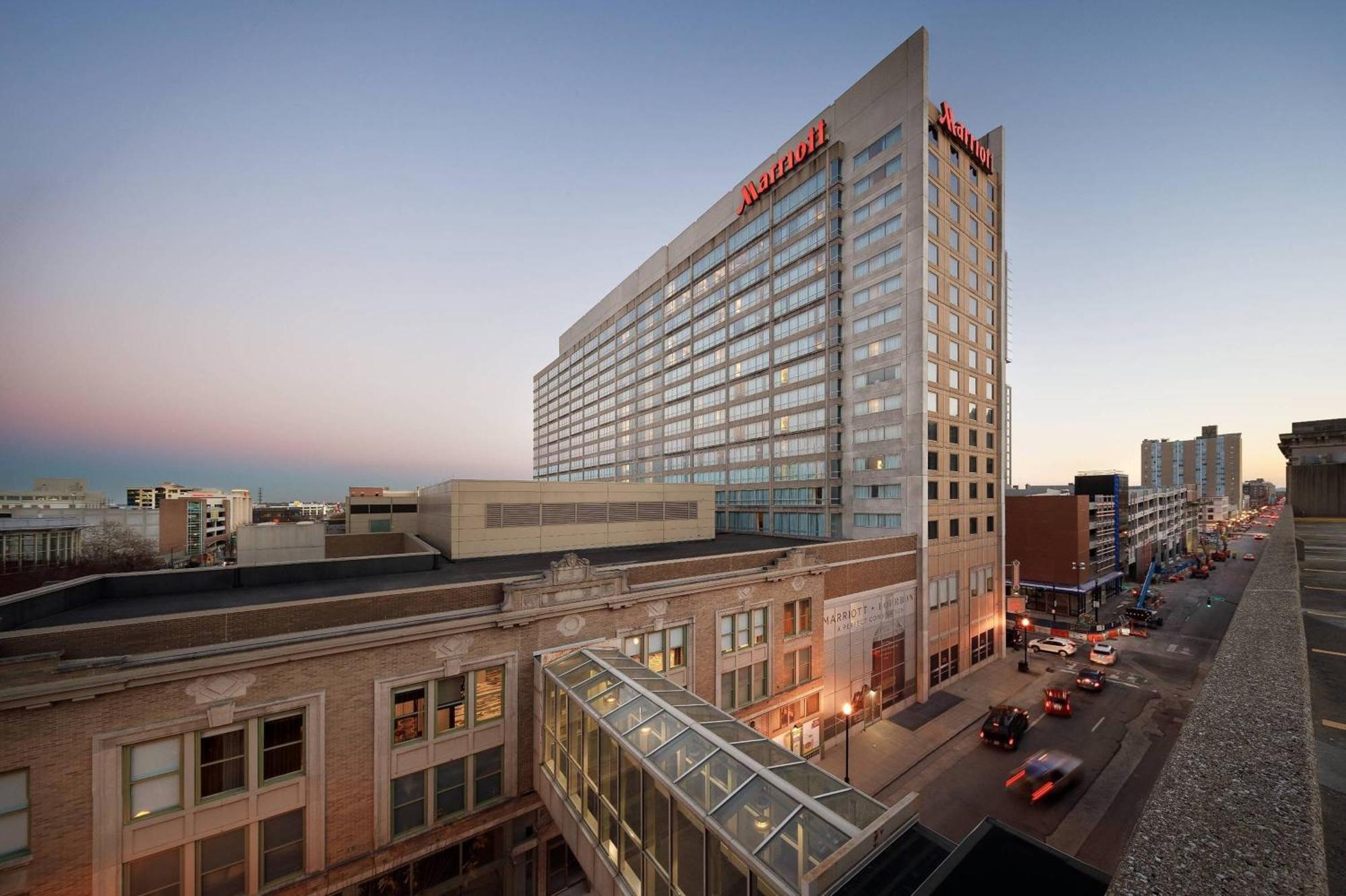 Louisville Marriott Downtown Екстериор снимка