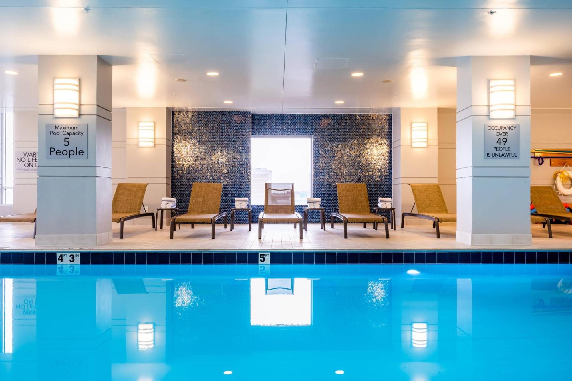 Louisville Marriott Downtown Екстериор снимка