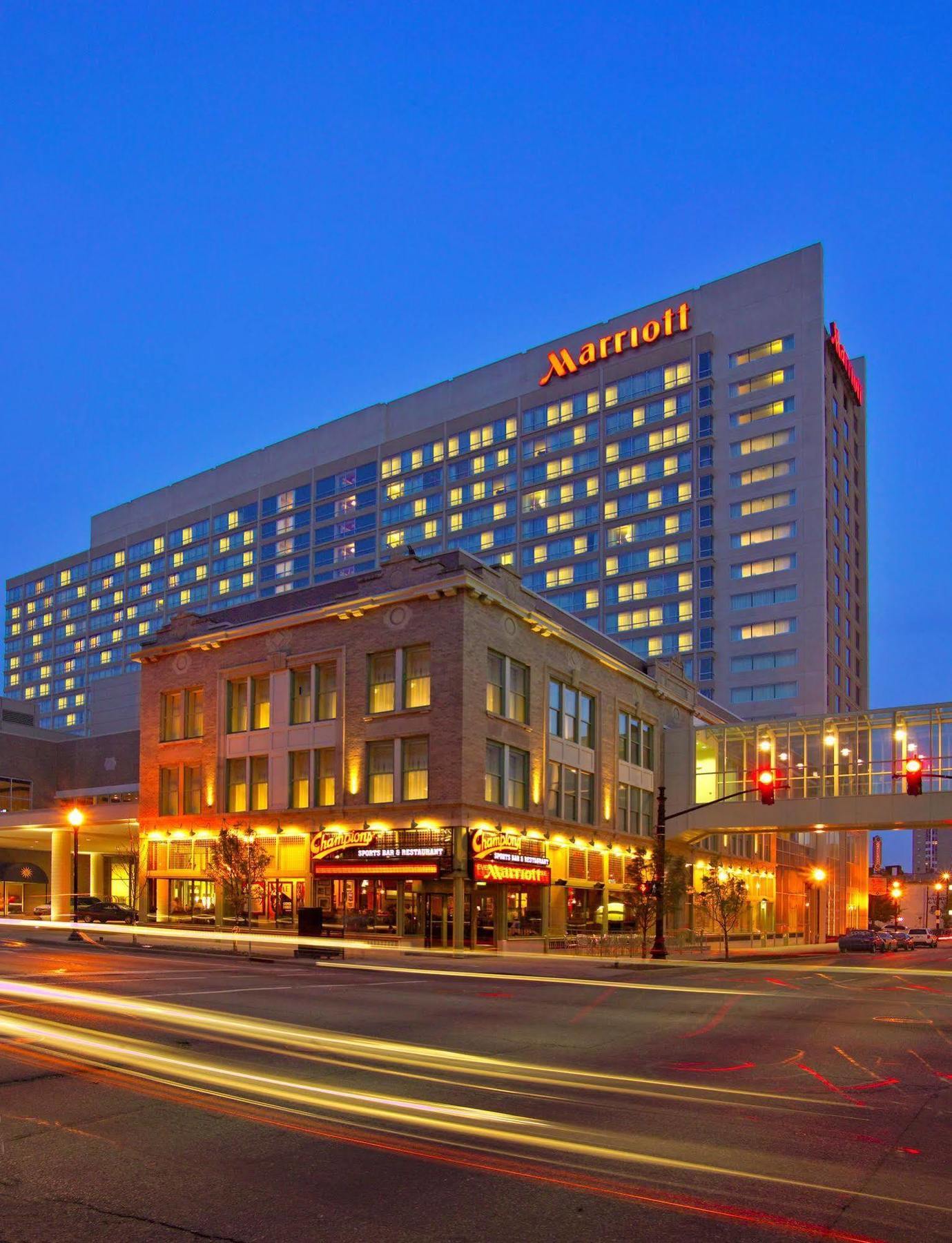 Louisville Marriott Downtown Екстериор снимка